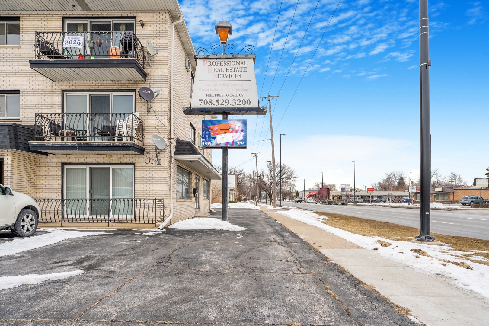 5330 79th Street, Burbank, IL 60459