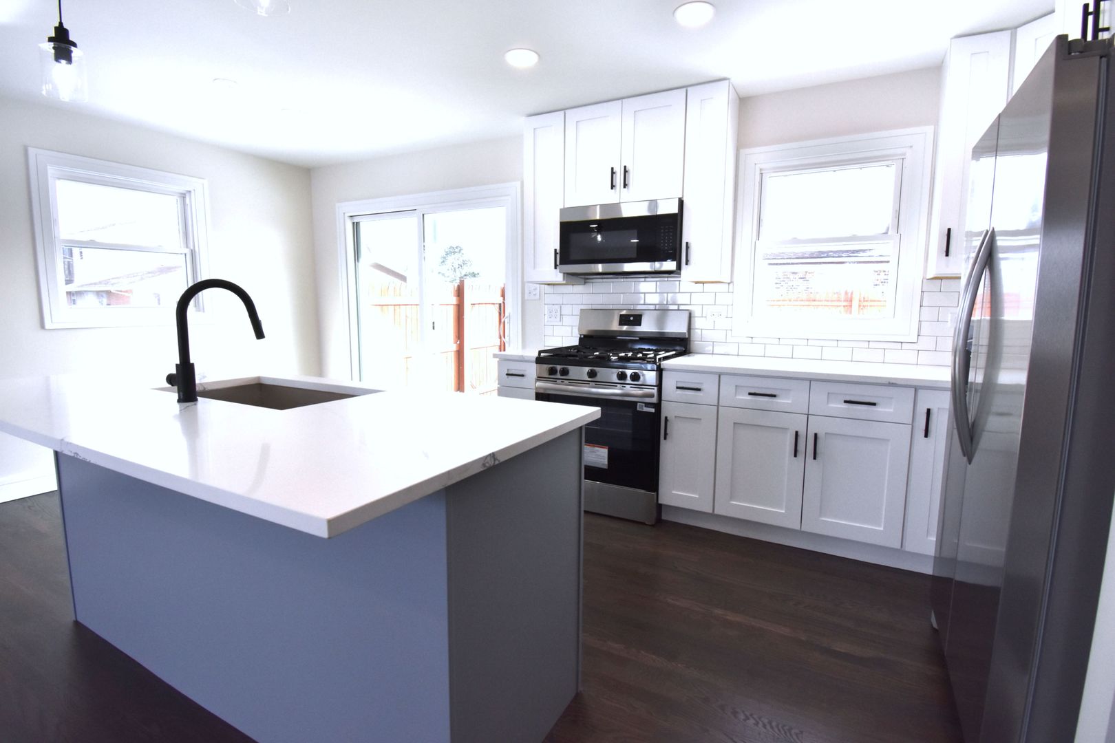 16400 Roy Street, Oak Forest, IL 60452