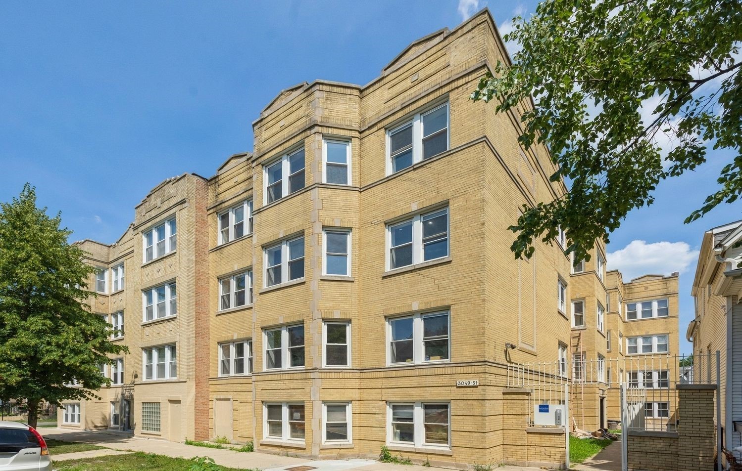 3049 Spaulding Avenue, Chicago, IL 60618