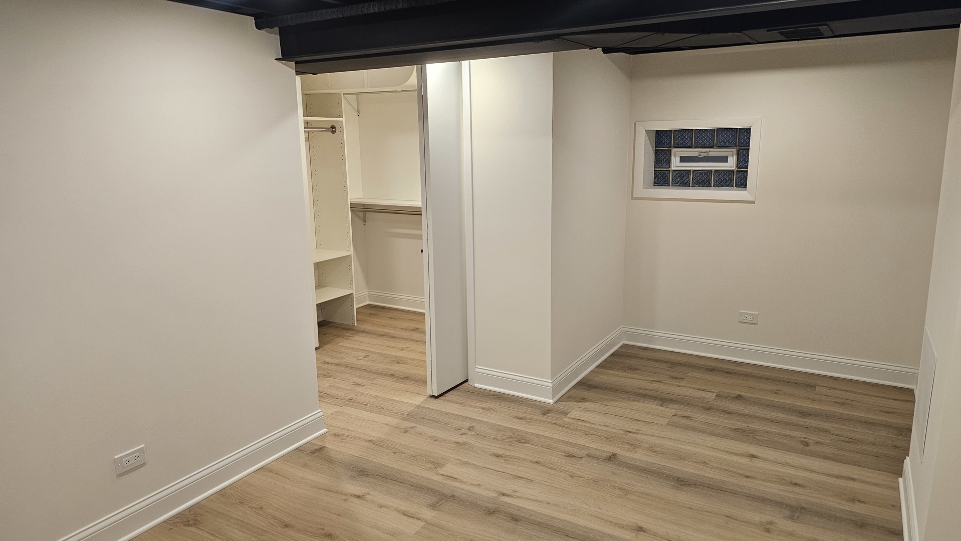 4533 Keystone Avenue, Chicago, IL 60630