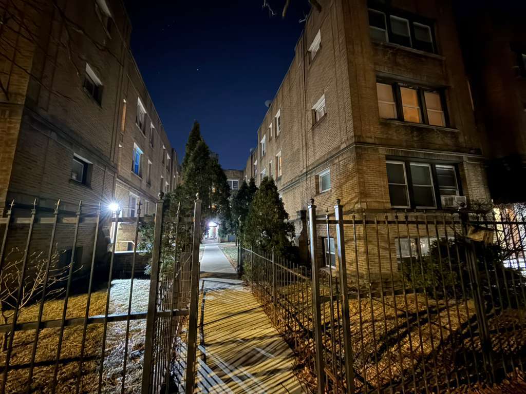 1707 Wallen Avenue, Chicago, IL 60626