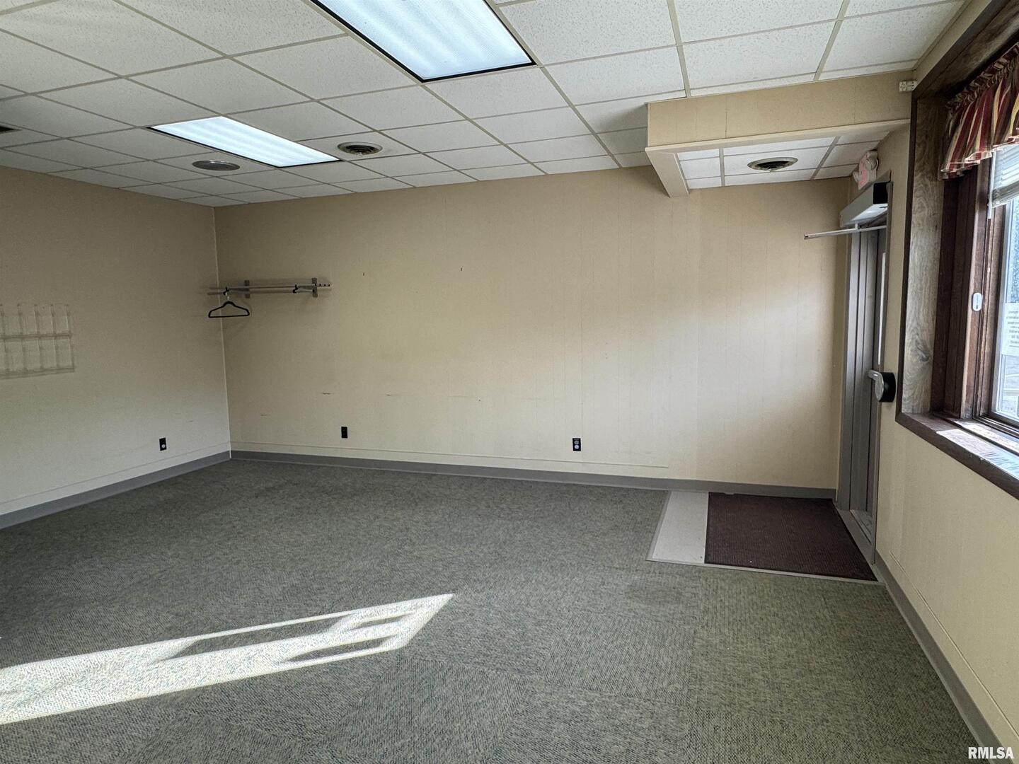 106 EAST Street, Cambridge, IL 61238