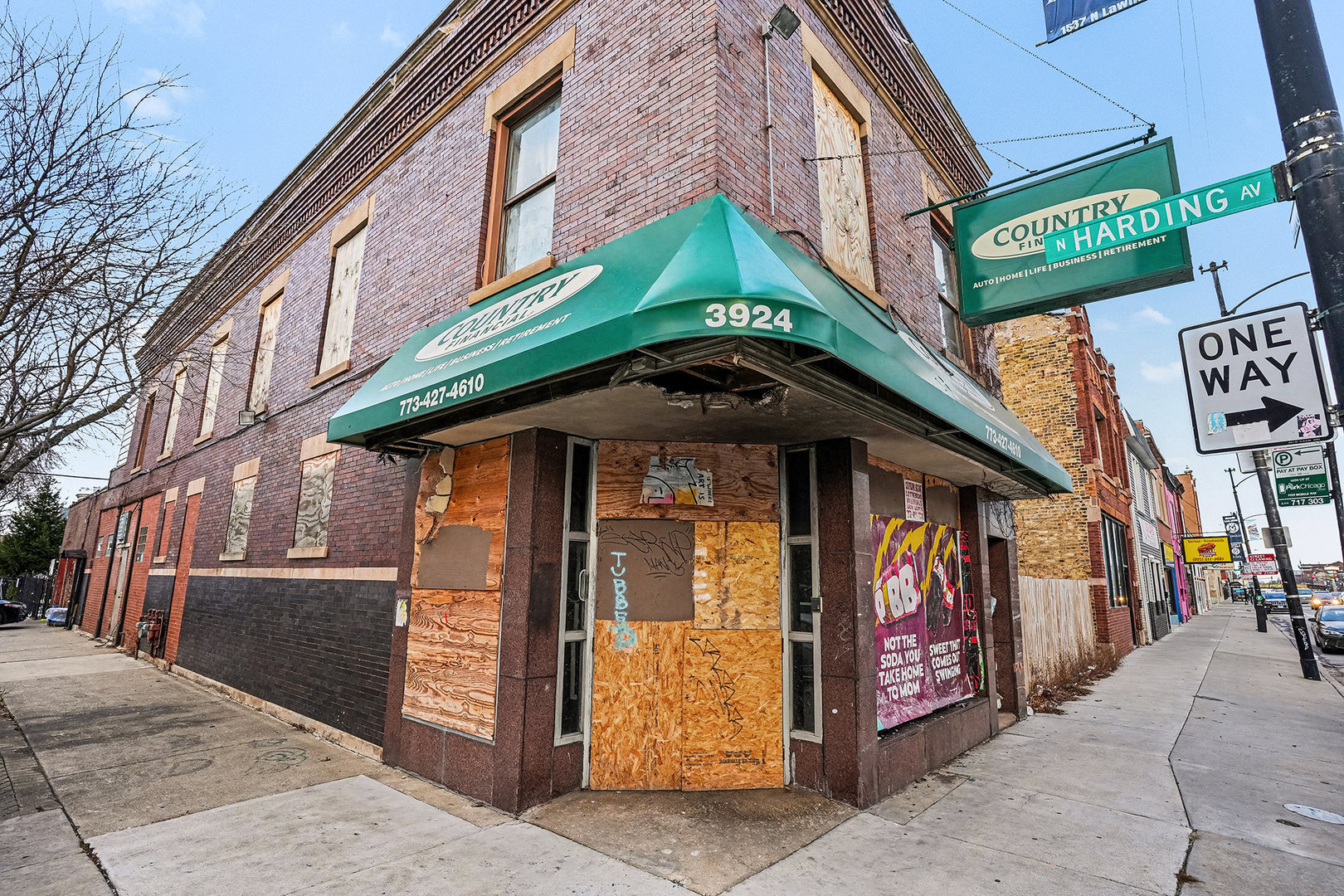 3924 North Avenue, Chicago, IL 60647