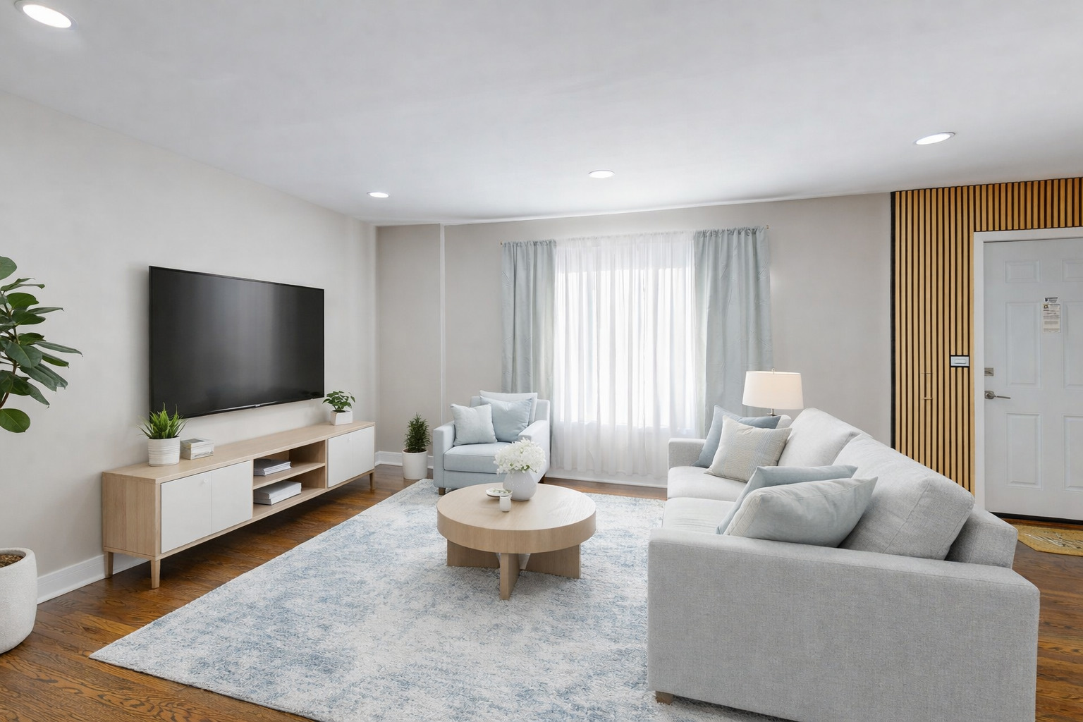 1321 Pitner Avenue, Evanston, IL 60201