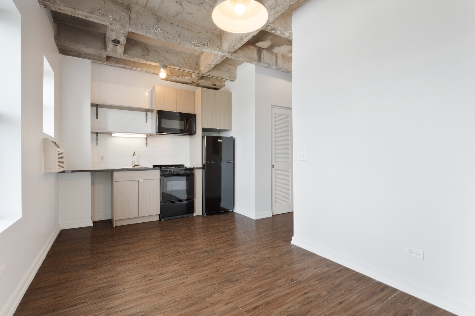 1325 Wilson Avenue, Chicago, IL 60640