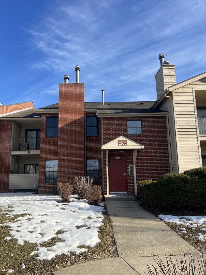 2040 Rand Road, Palatine, IL 60074