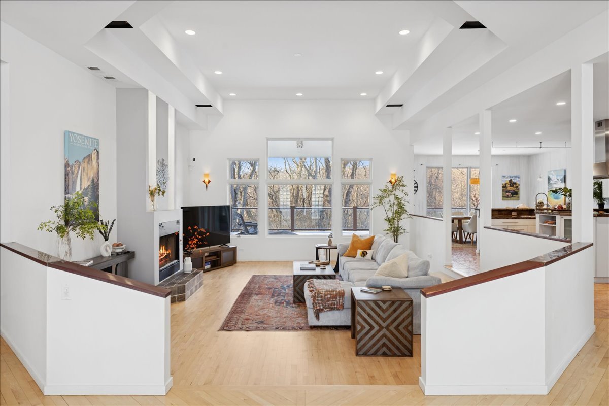 4017 Niblick Court, Crystal Lake, IL 60012