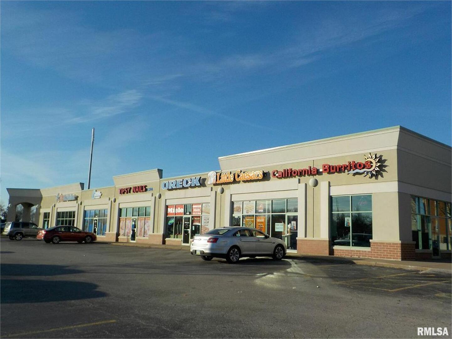 2940 53RD Street, Davenport, IA 52807