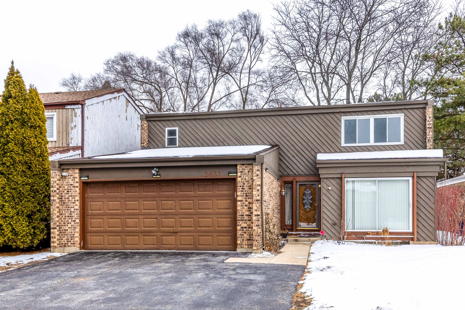 2431 Cobblewood Drive, Northbrook, IL 60062
