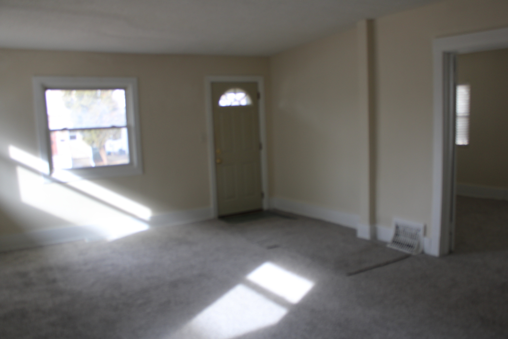 2709 Iowa Street, Davenport, IA 52803