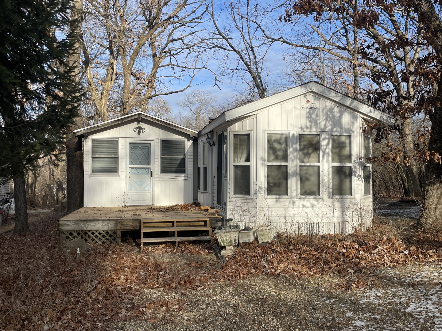 26-204 Woodhaven Lakes, Sublette, IL 61367