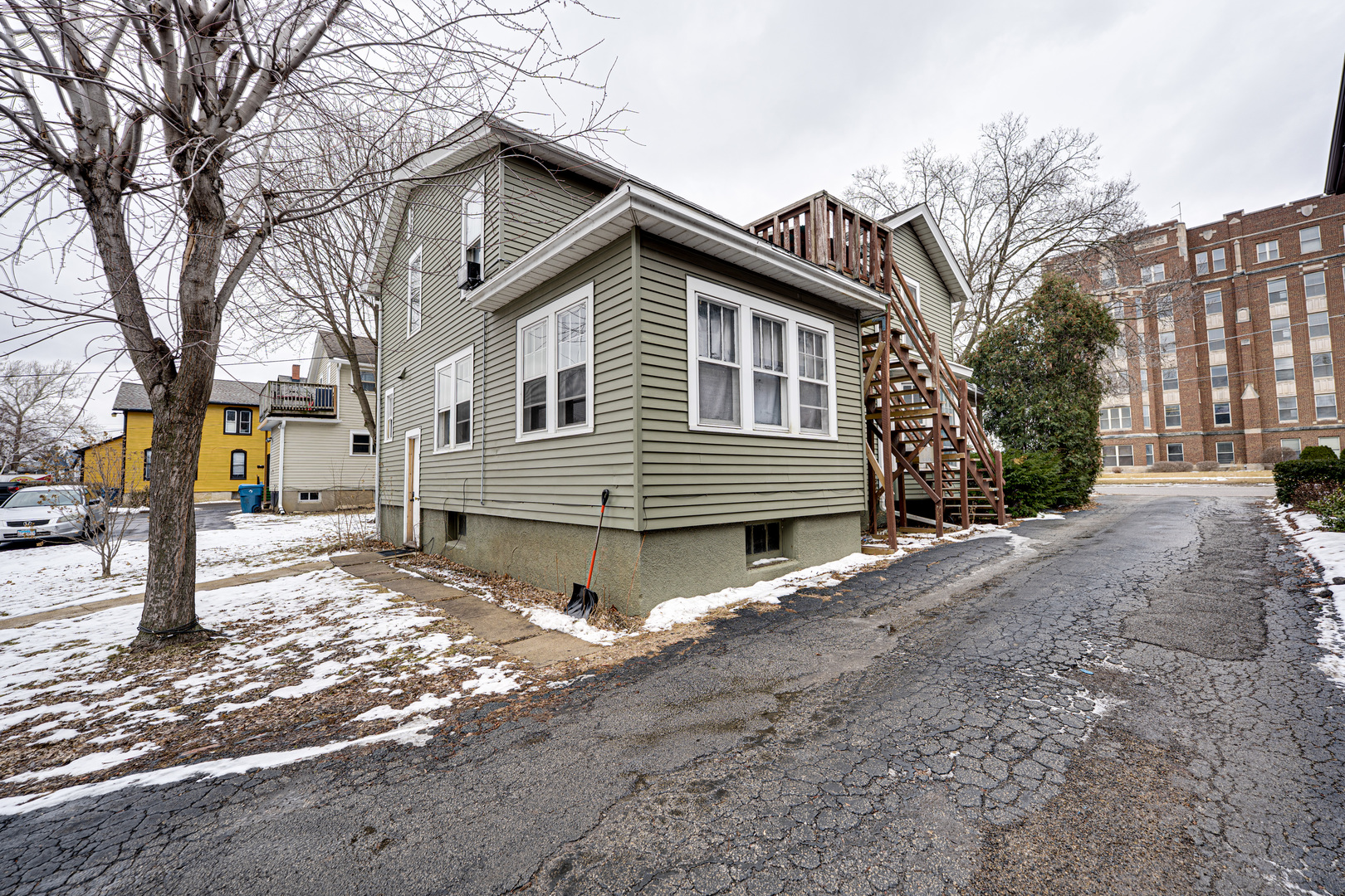 426 Lake Street, Aurora, IL 60506