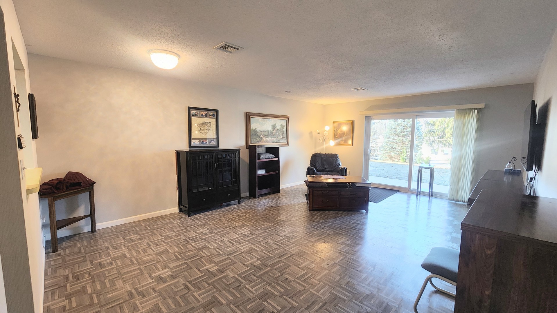 1360 Kimberly Ridge Road, Bettendorf, IA 52722