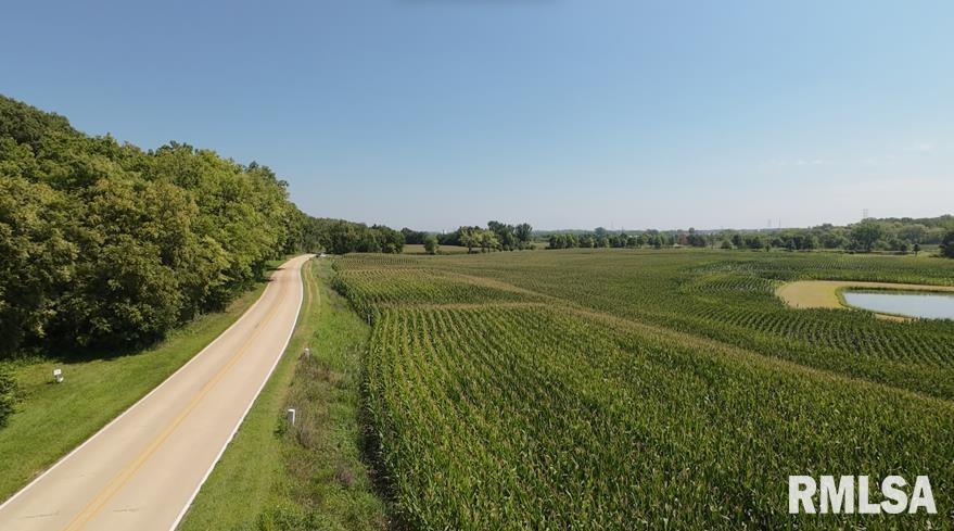 000 DUNN Road, Camanche, IA 52730