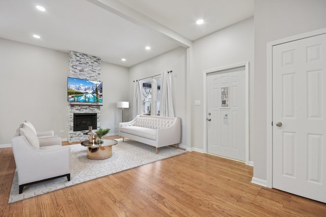 5718 Superior Street, Chicago, IL 60644