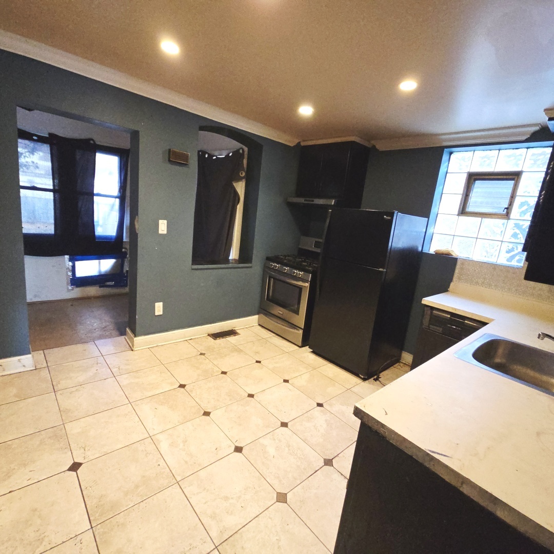 3750 65th Street, Chicago, IL 60629