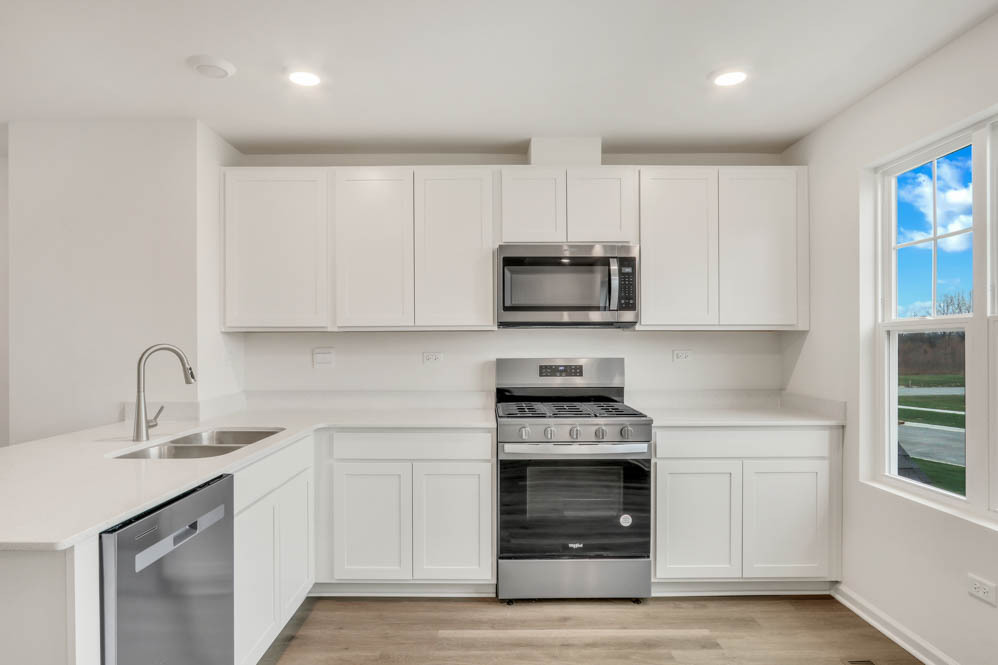 426 Lakeshore Court, St. Charles, IL 60174