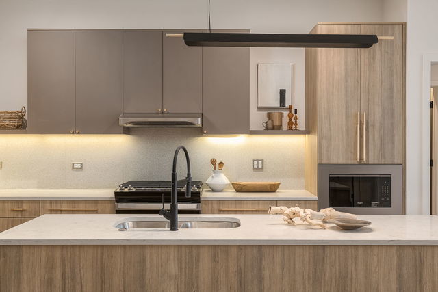 8040 O’Connor Drive, River Grove, IL 60171