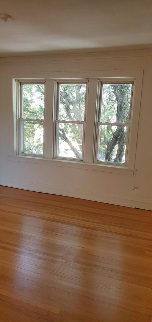 10801 Indiana Avenue, Chicago, IL 60628