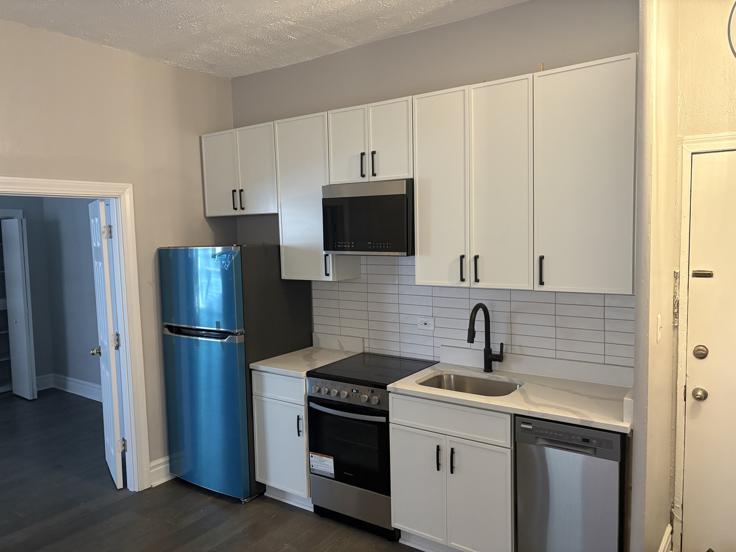 20 Goethe Street, Chicago, IL 60610