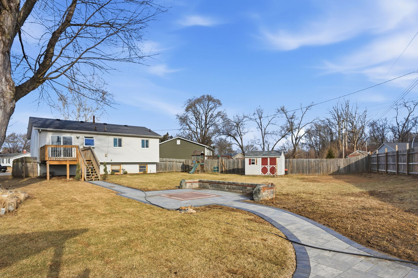 368 33rd Avenue Court, East Moline, IL 61244