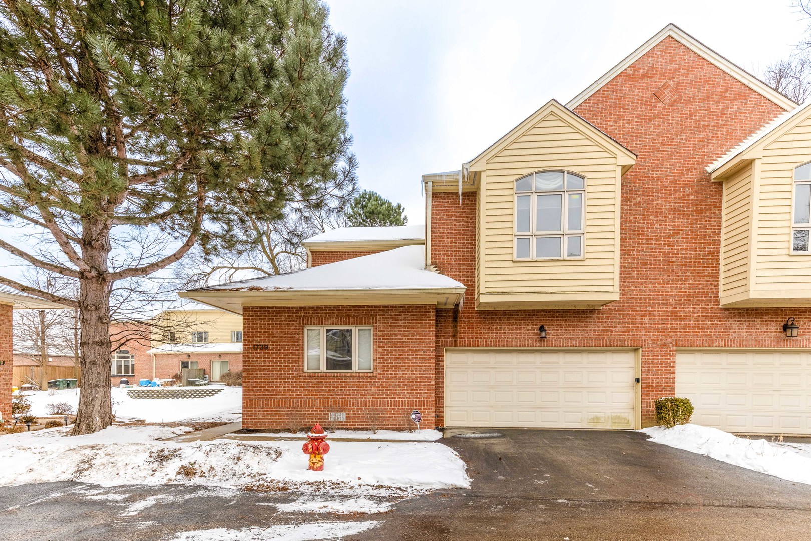 1739 Melise Drive, Glenview, IL 60025