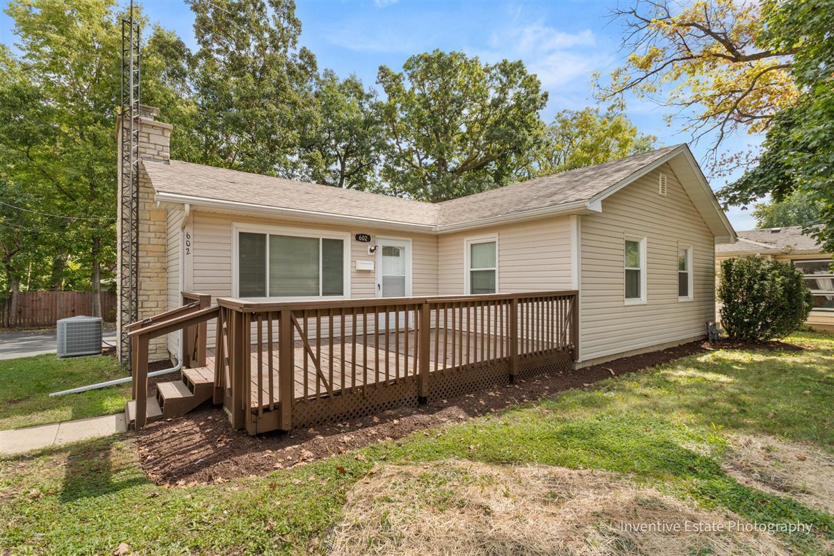 602 WHEELER Avenue, Joliet, IL 60436