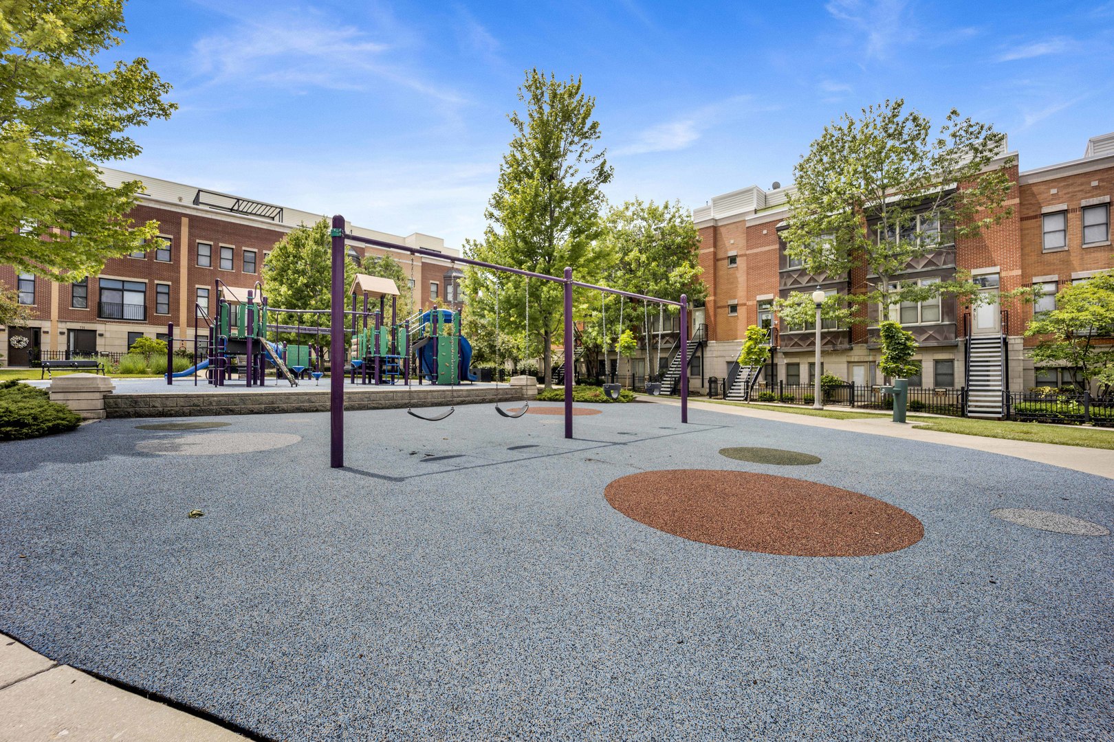 1110 15TH Street, Chicago, IL 60608