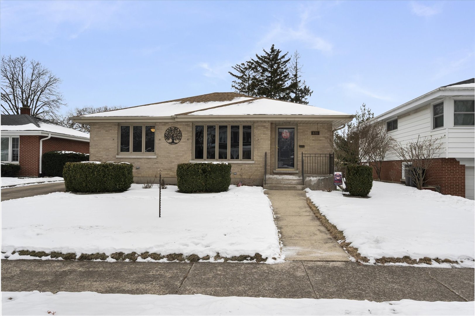 878 Parkside Avenue, Elmhurst, IL 60126
