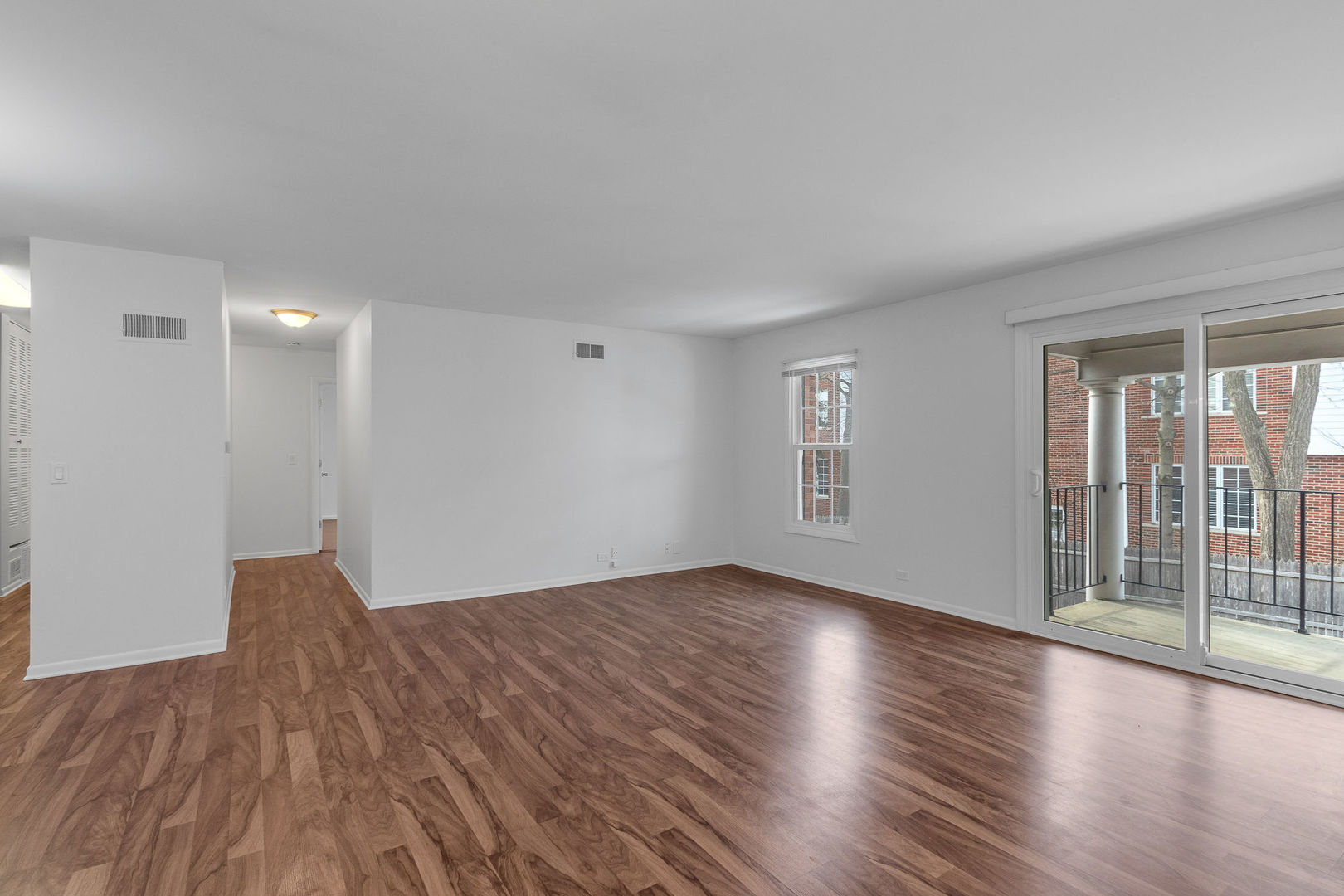 520 Shorely Drive, Barrington, IL 60010