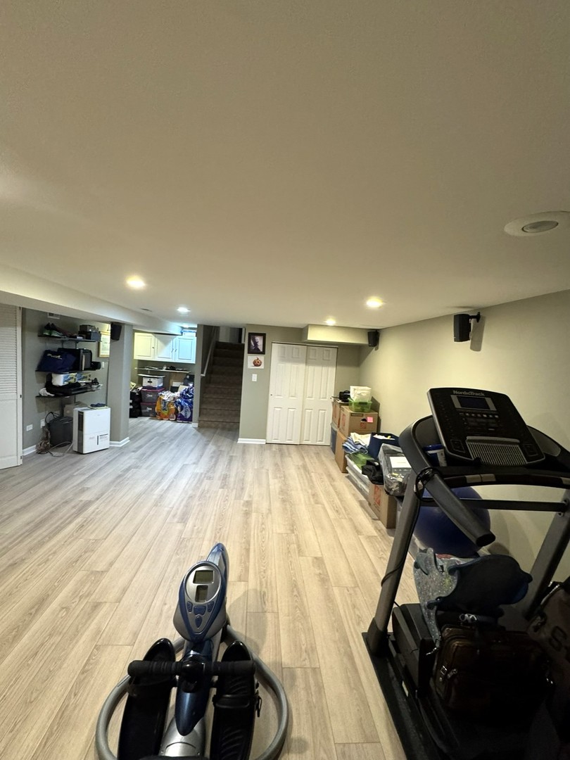 1030 Kendall Terrace, Addison, IL 60101