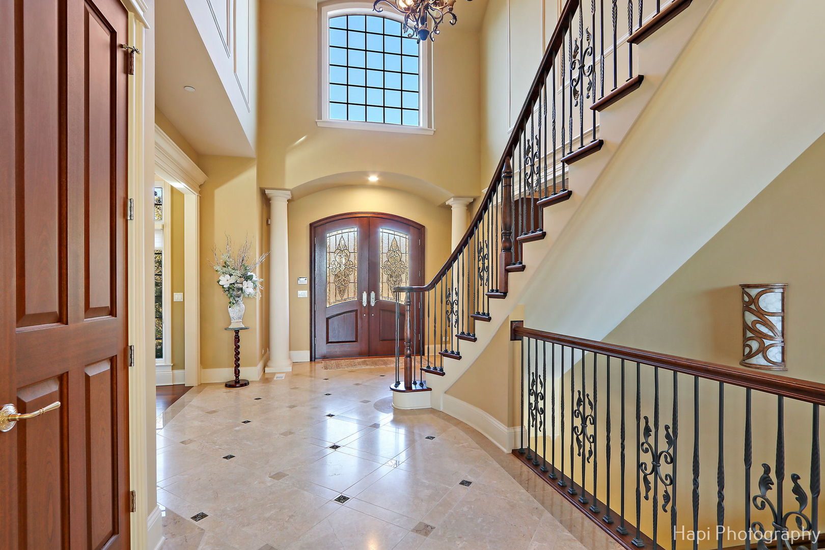 25696 Chatham Road, Barrington, IL 60010