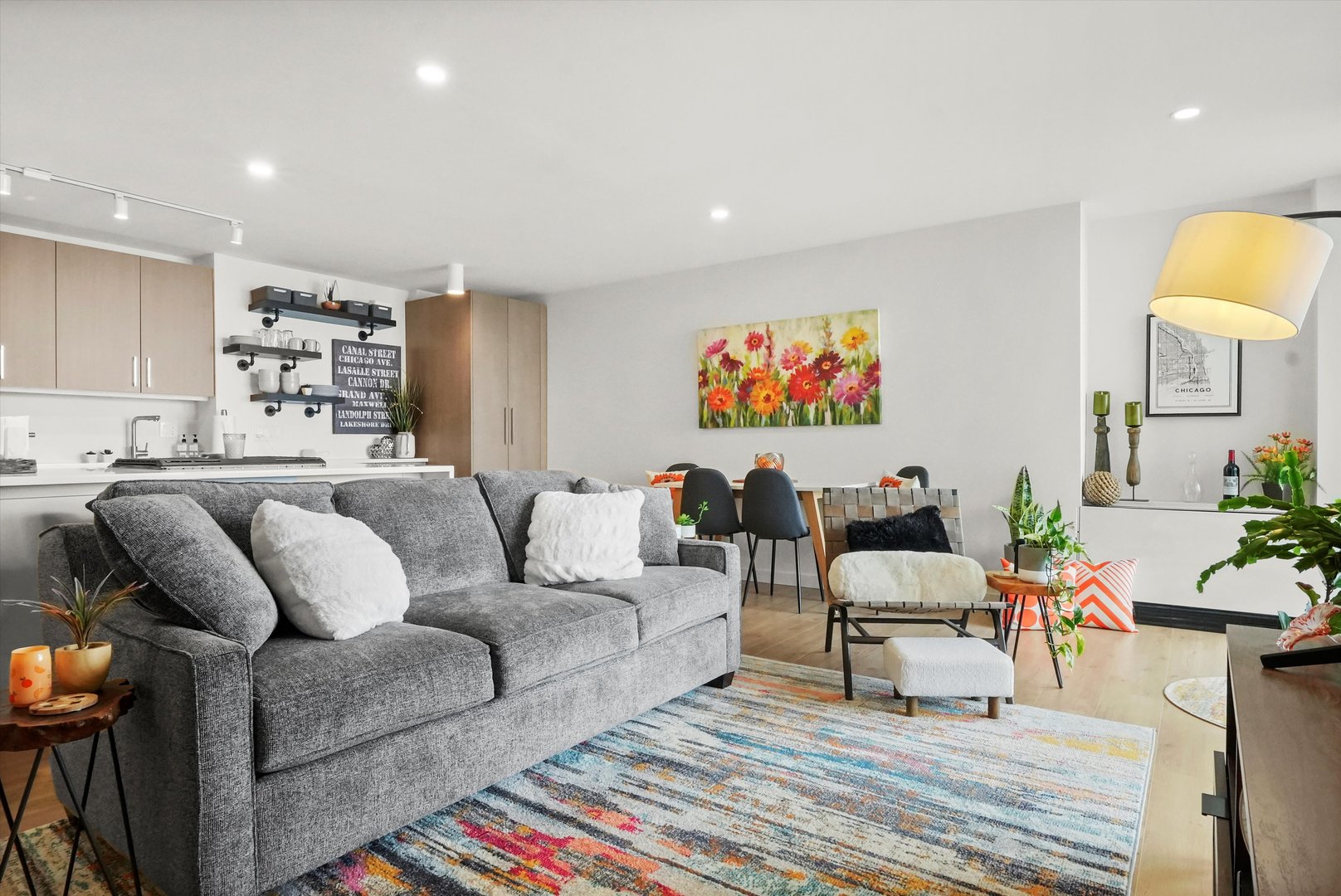 3430 Lake Shore Drive, Chicago, IL 60657