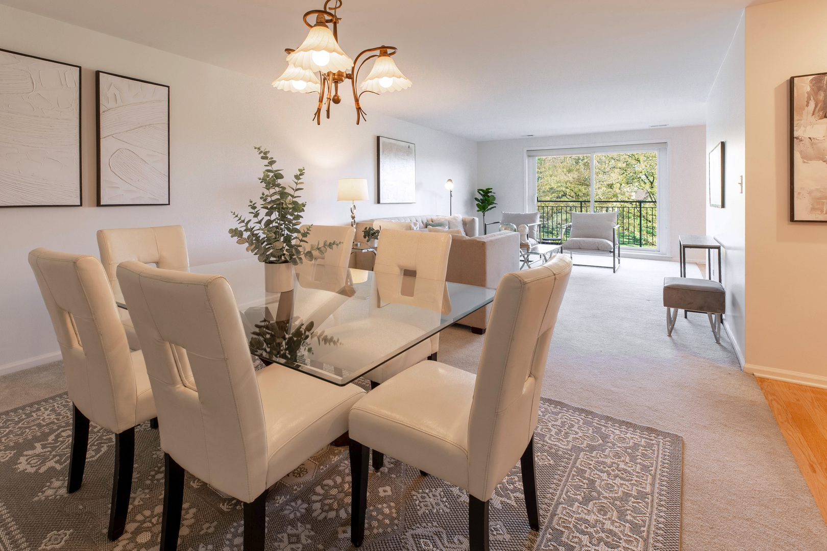 701 Lake Hinsdale Drive, Willowbrook, IL 60527