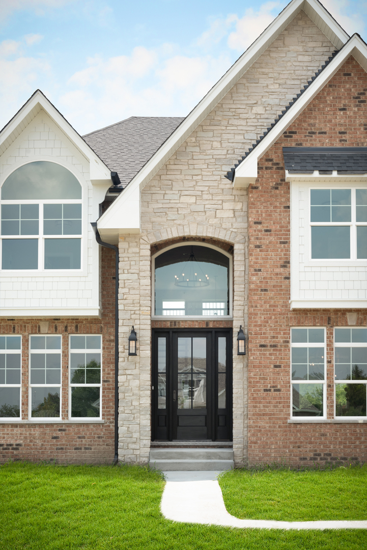 12843 Collina Lane, Lemont, IL 60439