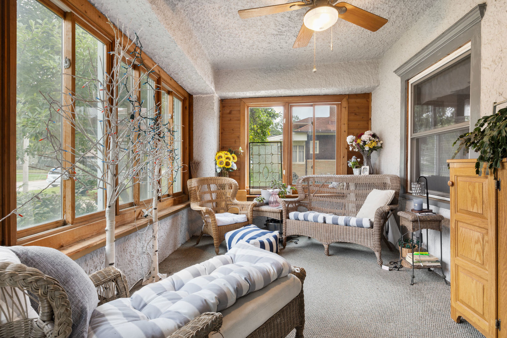 316 Highland Avenue, Villa Park, IL 60181