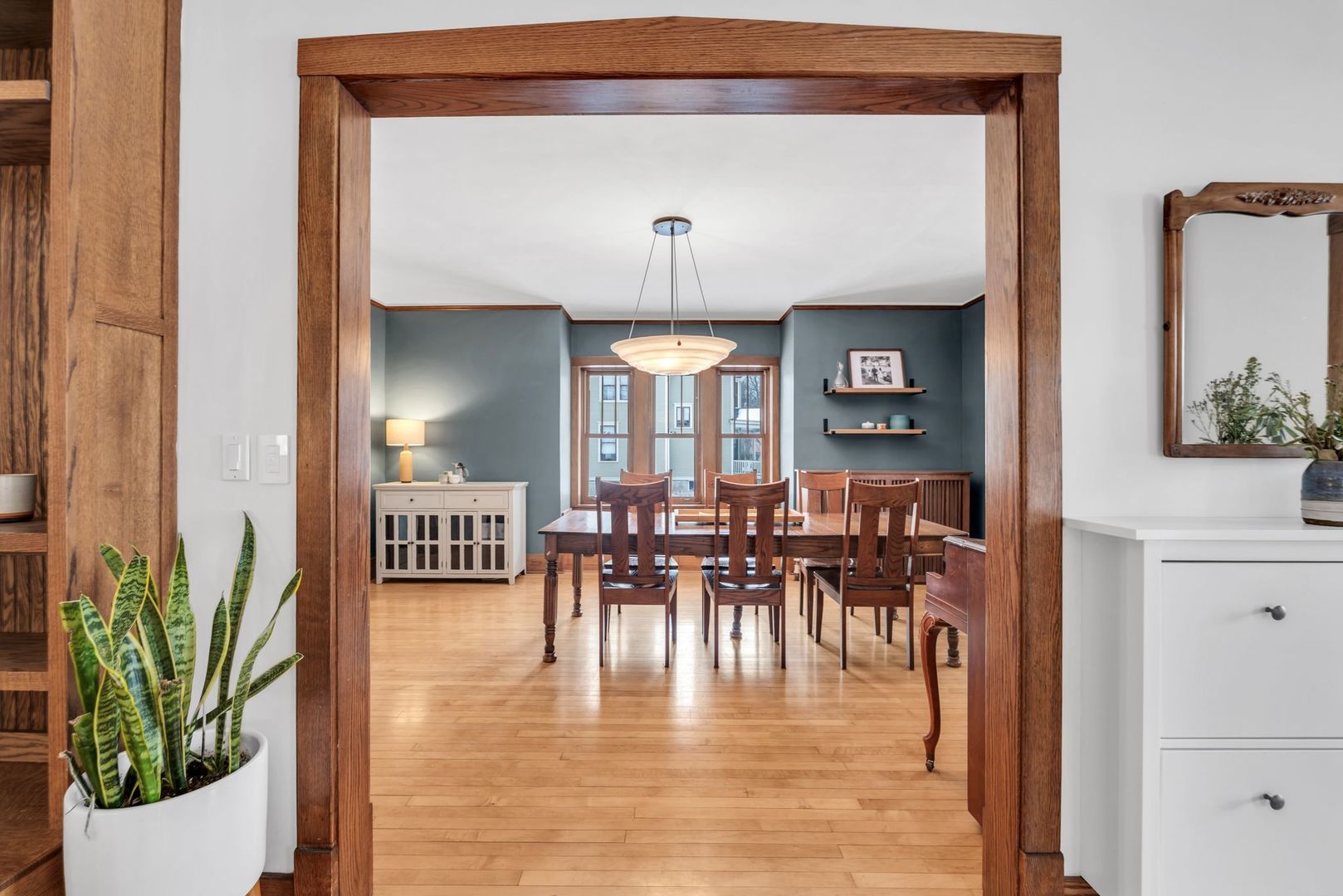 17 Maple Street, Mount Prospect, IL 60056