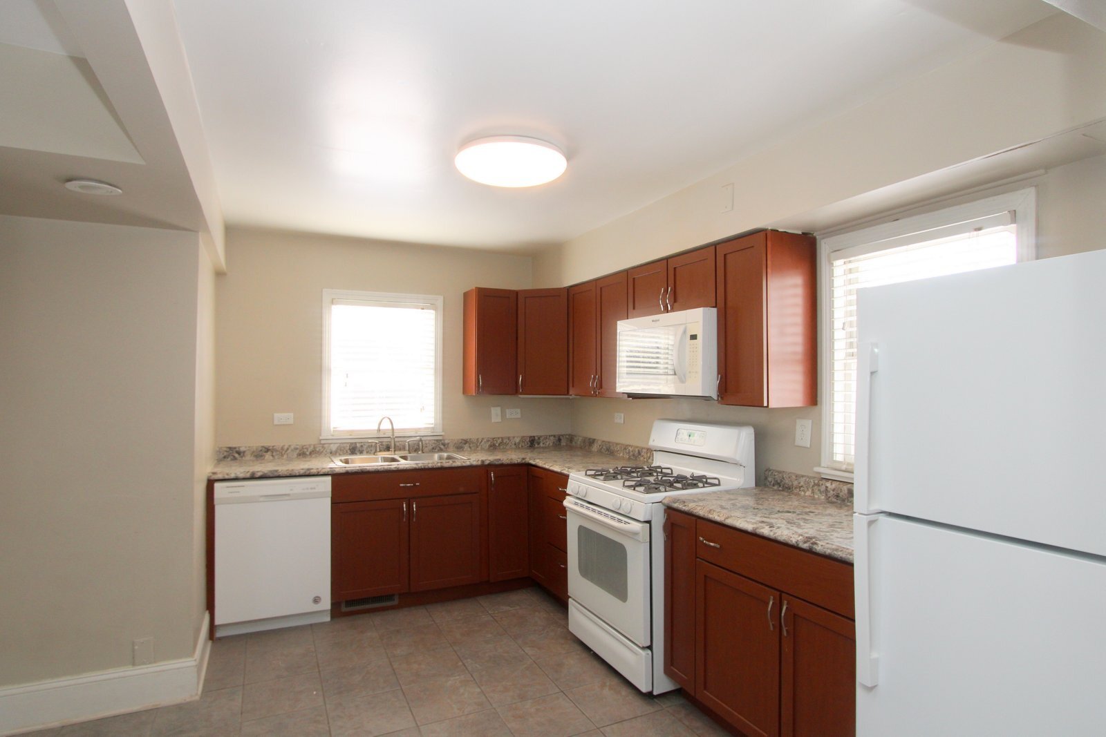 17 Crystal Lake Avenue, Crystal Lake, IL 60014