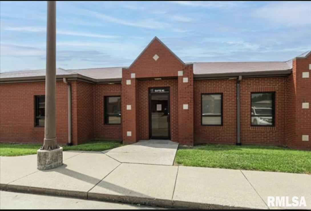 1009 42ND Street, Mt Vernon, IL 62864