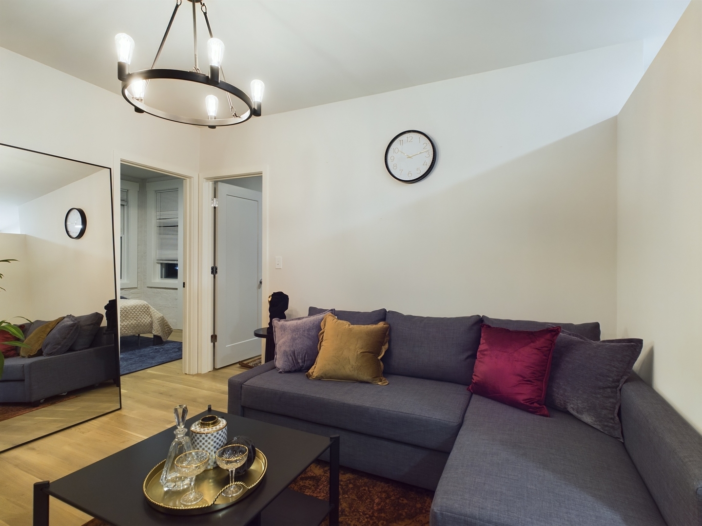 2437 Walton Street, Chicago, IL 60622