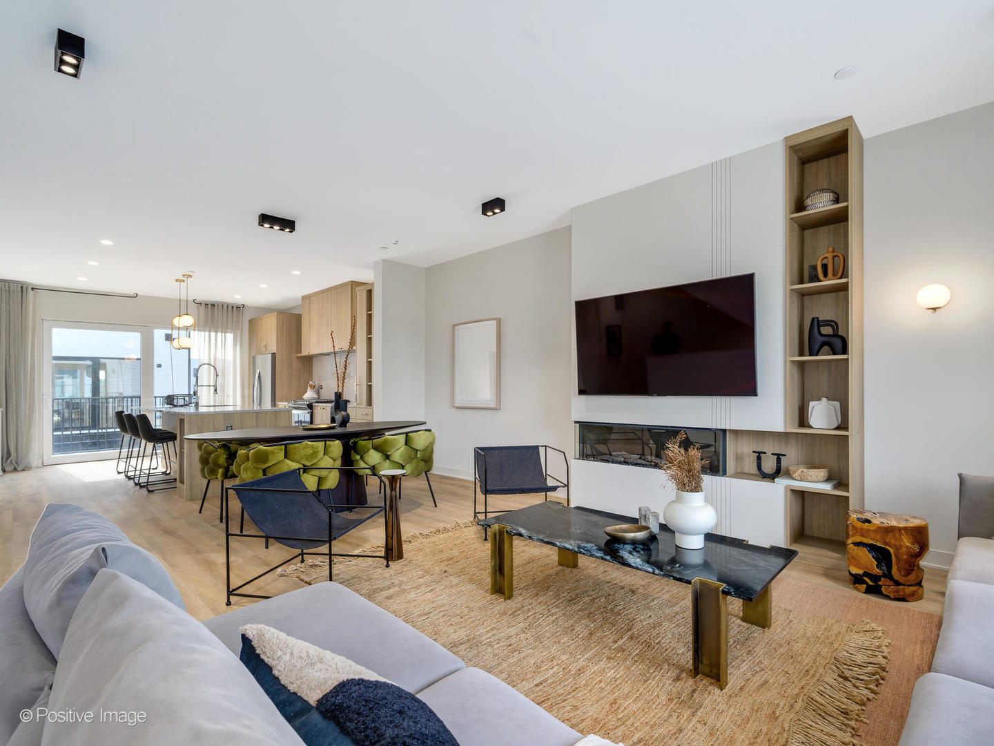 8043 Fir Court, River Grove, IL 60171