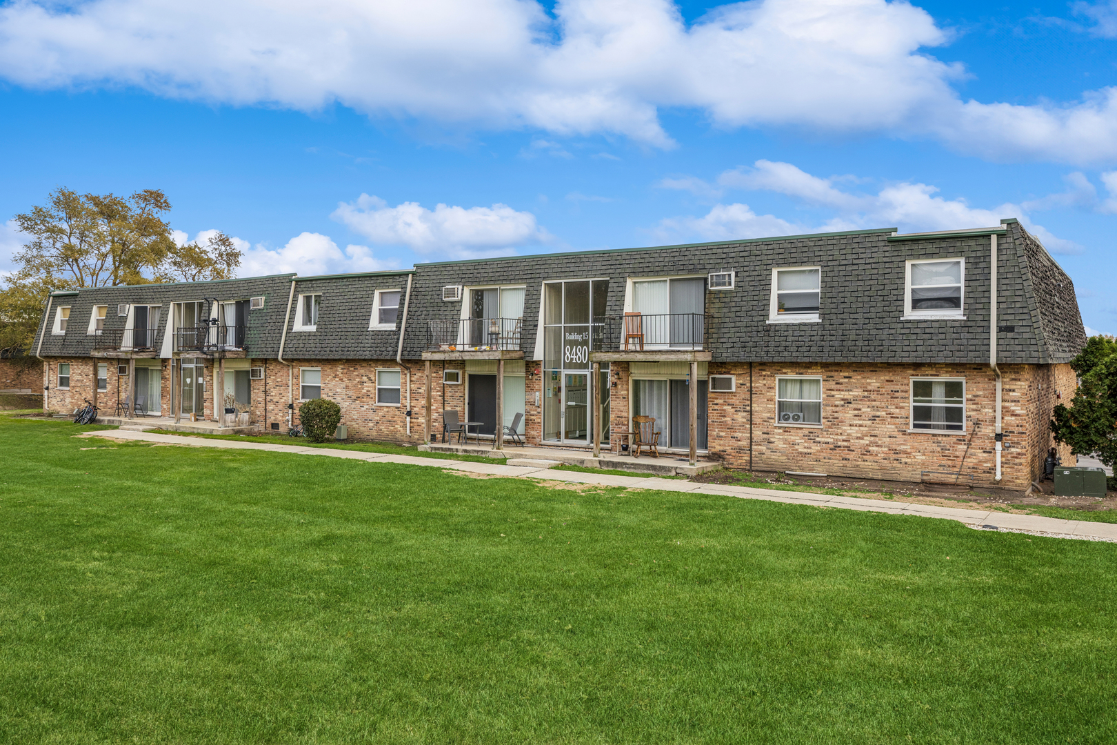 8480 103rd Terrace, Palos Hills, IL 60465