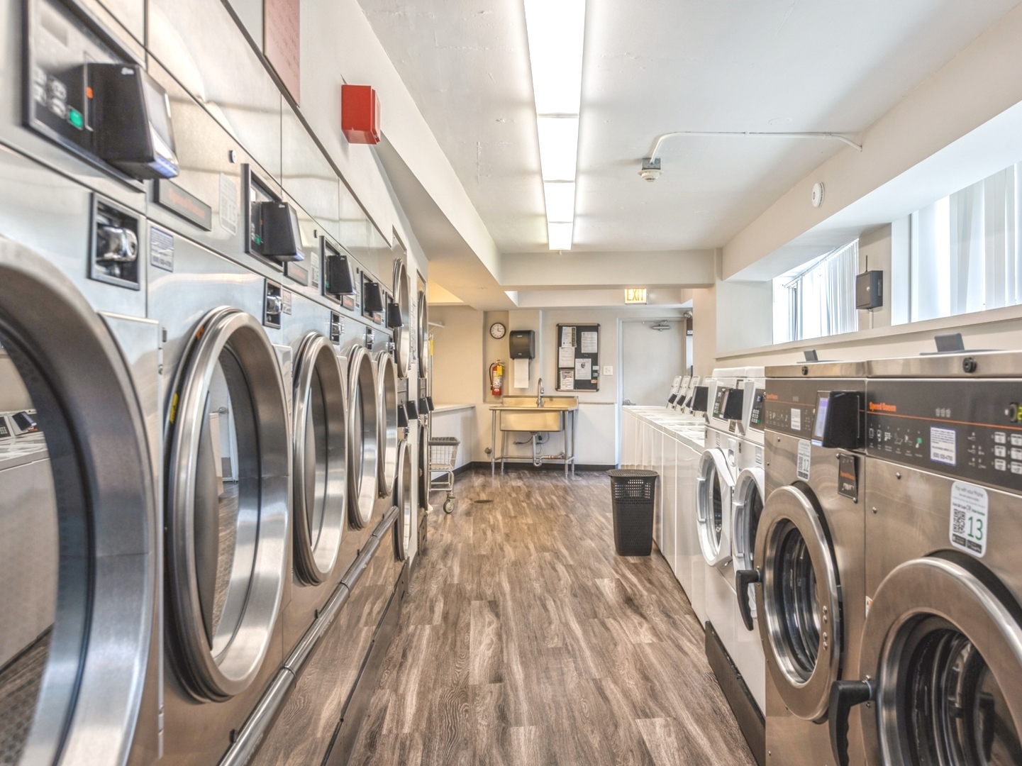 1150 Lake Shore Drive, Chicago, IL 60611