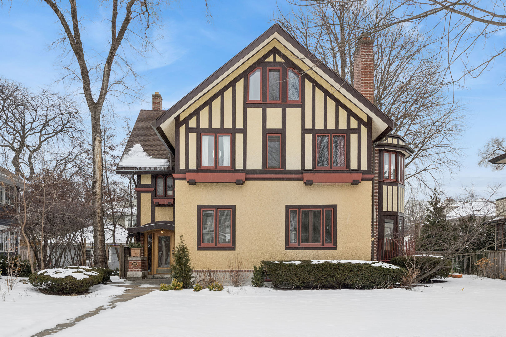 730 Linden Avenue, Oak Park, IL 60302