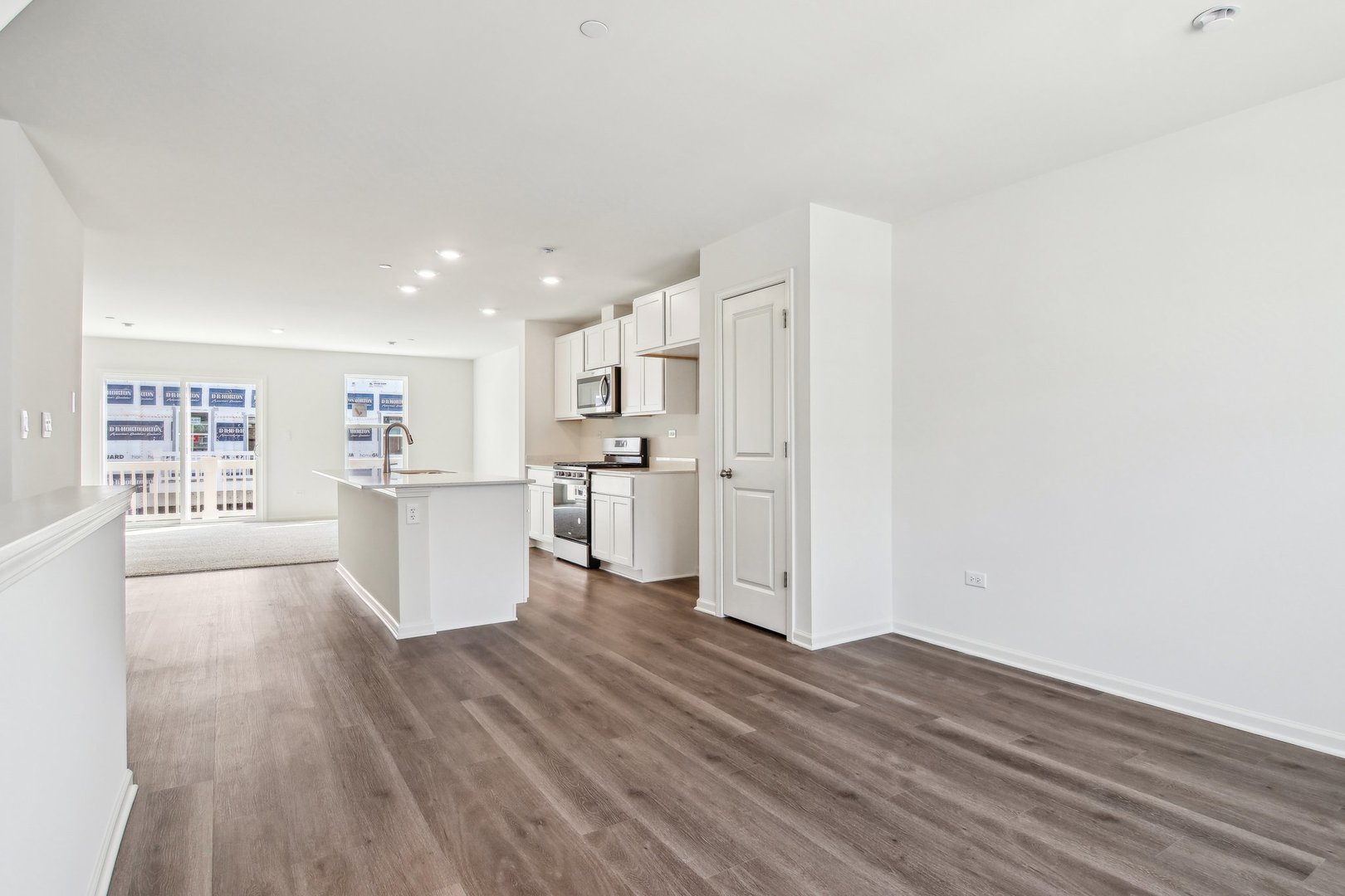 6387 Ulster Drive, Tinley Park, IL 60477