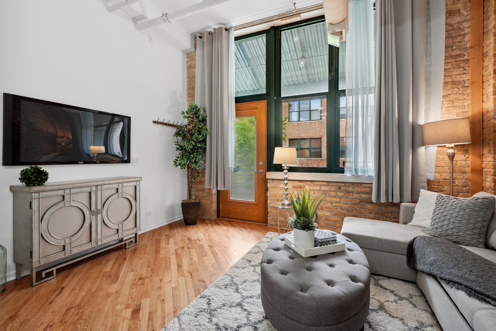 601 LINDEN Place, Evanston, IL 60202